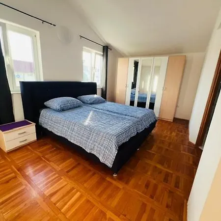House Carpe Diem With Terracce&private Parking Appartement