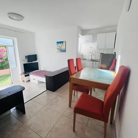 House Carpe Diem With Terracce&private Parking Appartement