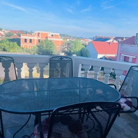 Appartement House Carpe Diem With Terracce&private Parking